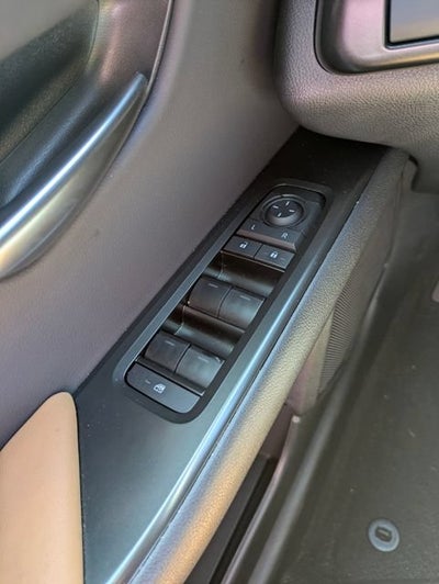 2025 Lexus UX 300h Premium