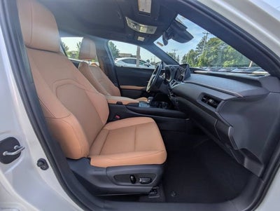2025 Lexus UX 300h Premium
