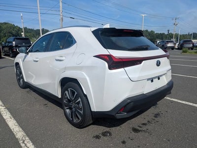 2025 Lexus UX 300h Premium