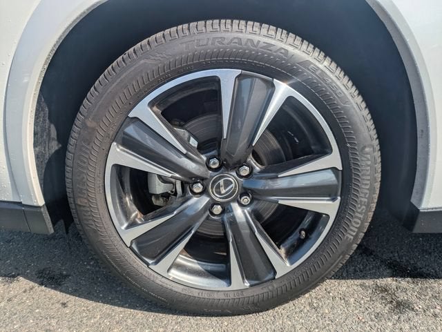 2025 Lexus UX 300h Premium