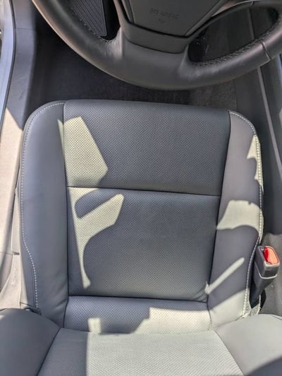 2025 Lexus UX 300h Premium