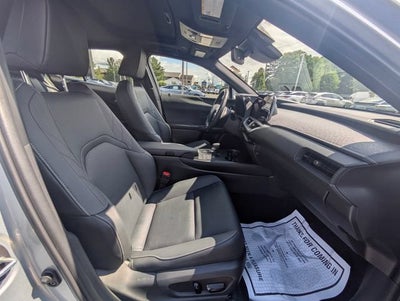 2025 Lexus UX 300h Premium