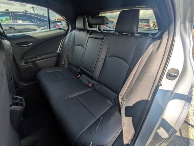 2025 Lexus UX 300h Premium