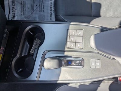 2025 Lexus UX 300h Premium