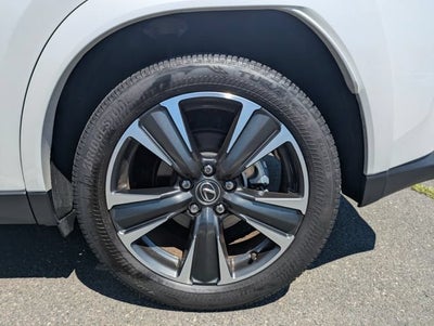 2025 Lexus UX 300h Premium