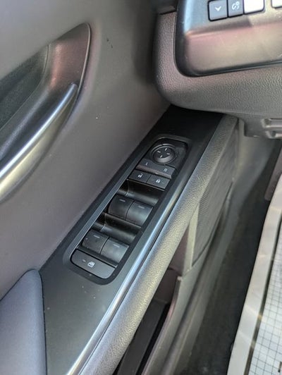 2025 Lexus UX 300h Premium
