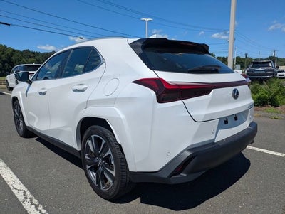 2025 Lexus UX 300h Premium