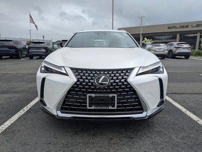 2025 Lexus UX 300h Premium