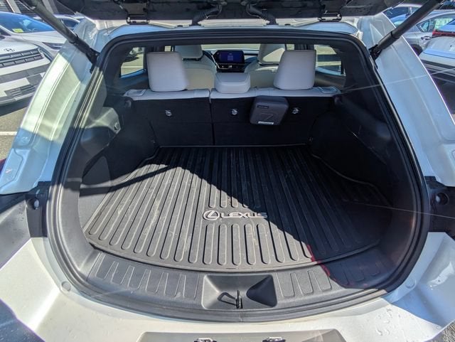 2025 Lexus UX 300h Premium