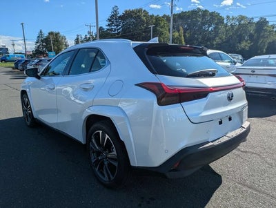 2025 Lexus UX 300h Premium