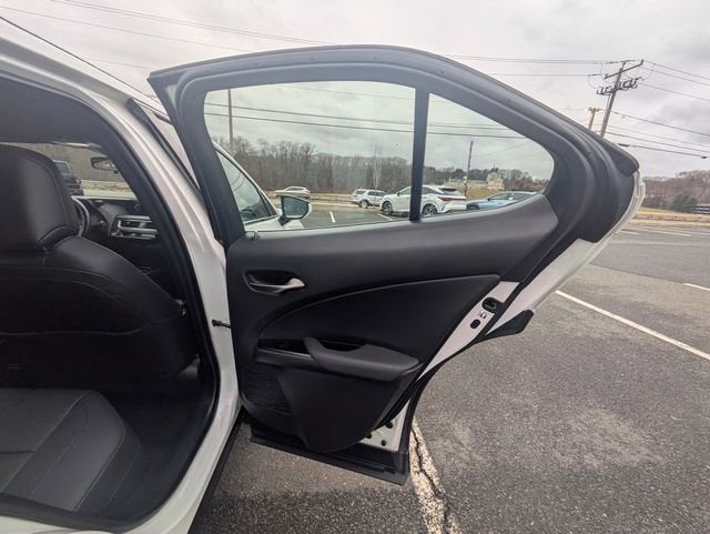 2021 Lexus UX 200 Base