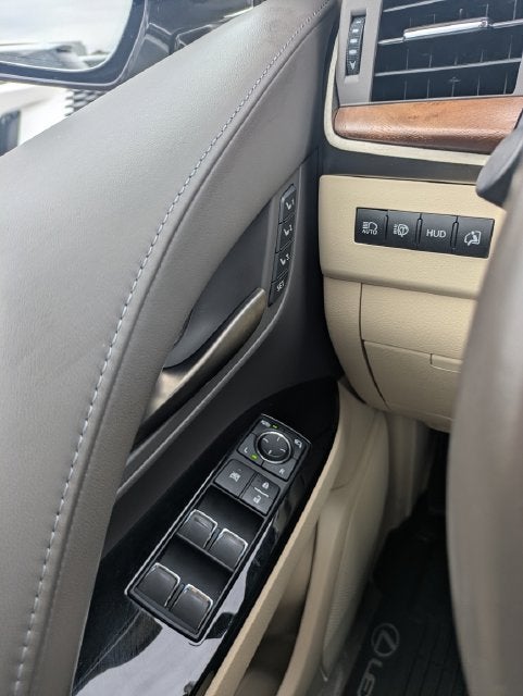 2021 Lexus LX 570