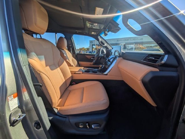 2025 Lexus LX 600 Luxury