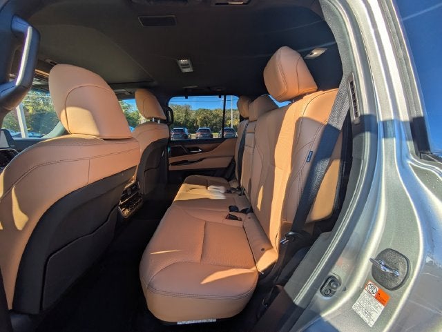 2025 Lexus LX 600 Luxury