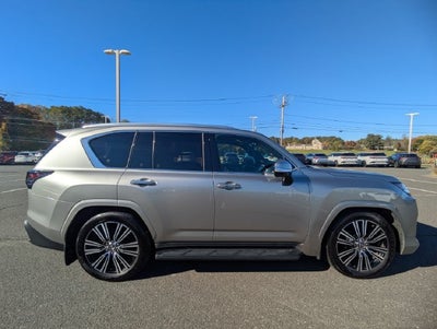 2025 Lexus LX 600 Luxury