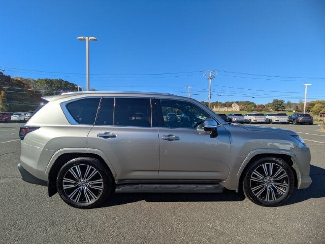 2025 Lexus LX 600 Luxury