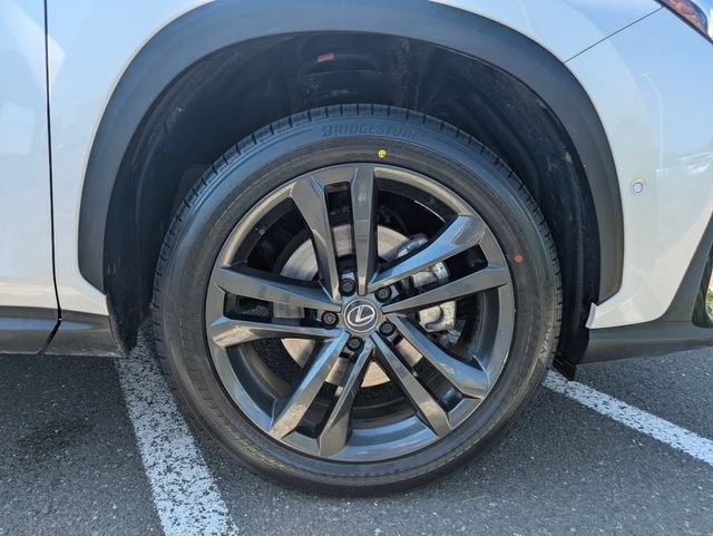 2025 Lexus NX 450h+ Luxury