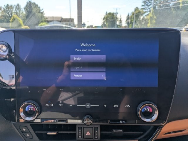 2024 Lexus NX 450h+ Luxury