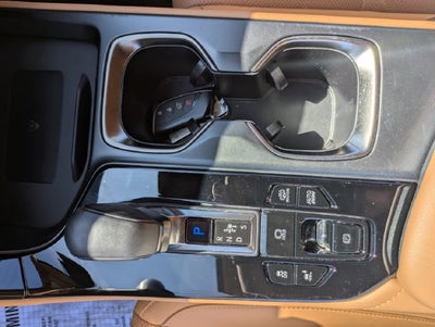 2024 Lexus NX 450h+ Luxury
