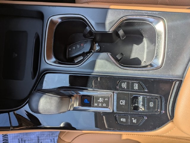2024 Lexus NX 450h+ Luxury