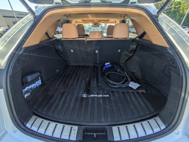2024 Lexus NX 450h+ Luxury