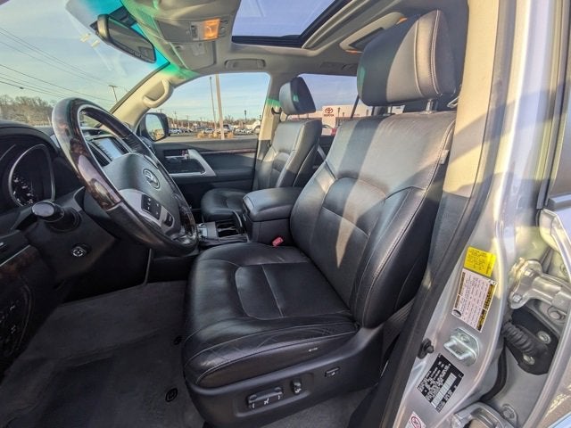 2015 Toyota Land Cruiser Base