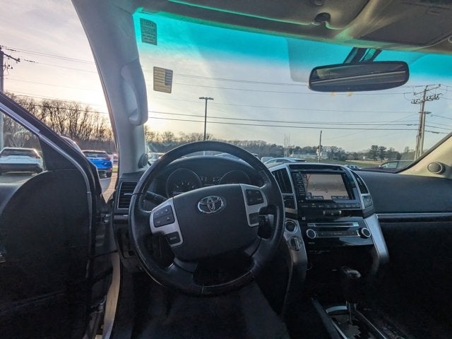 2015 Toyota Land Cruiser Base