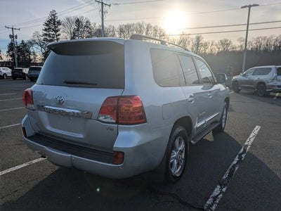 2015 Toyota Land Cruiser Base