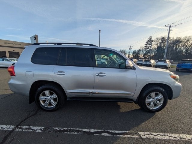 2015 Toyota Land Cruiser Base