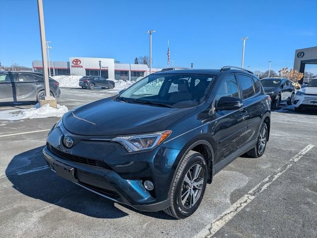2018 Toyota RAV4 XLE