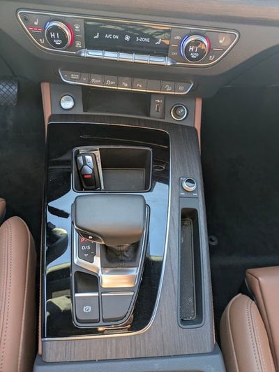 2024 Audi Q5 45 S line Prestige