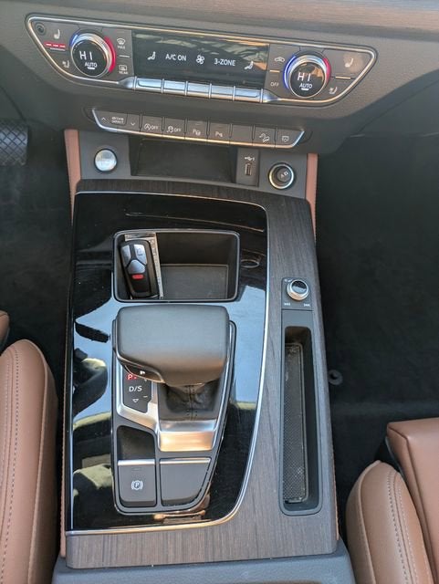 2024 Audi Q5 45 S line Prestige