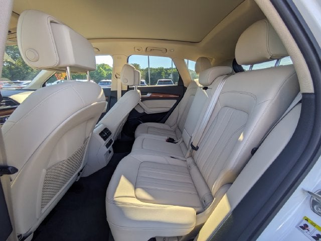 2023 Audi Q5 45 S line Premium