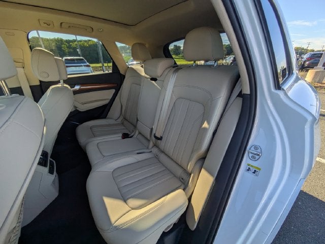 2023 Audi Q5 45 S line Premium