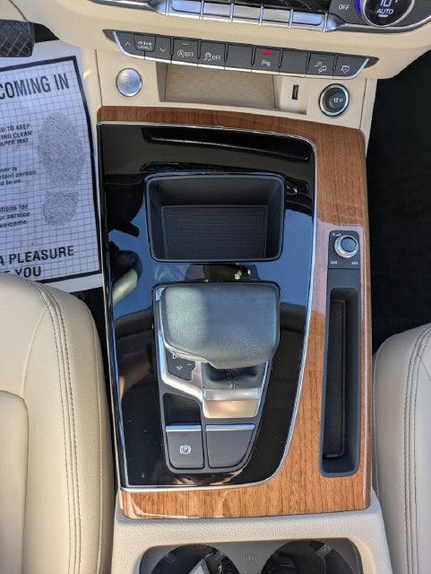 2023 Audi Q5 45 S line Premium