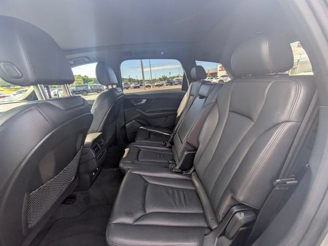 2019 Audi Q7 55 Premium Plus