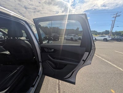 2019 Audi Q7 55 Premium Plus