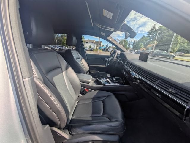 2019 Audi Q7 55 Premium Plus