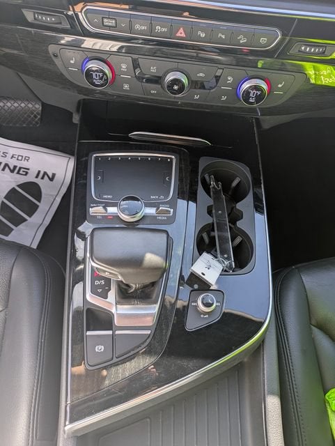 2019 Audi Q7 55 Premium Plus