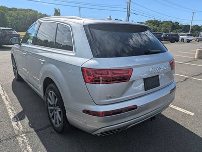 2019 Audi Q7 55 Premium Plus