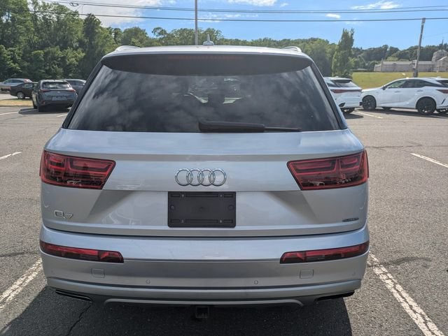 2019 Audi Q7 55 Premium Plus
