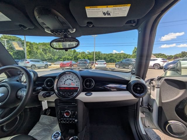 2013 MINI Cooper Hardtop Base
