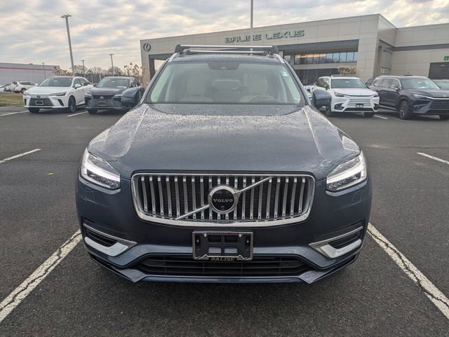 2022 Volvo XC90 Recharge Plug-In Hybrid T8 Inscription 7 Passenger