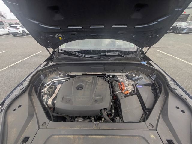 2022 Volvo XC90 Recharge Plug-In Hybrid T8 Inscription 7 Passenger