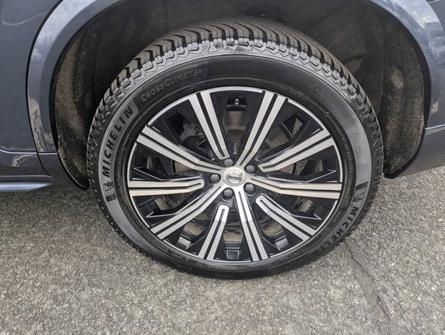 2022 Volvo XC90 Recharge Plug-In Hybrid T8 Inscription 7 Passenger