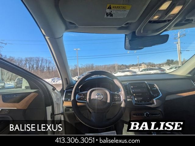 2024 Volvo XC90 B5 Plus