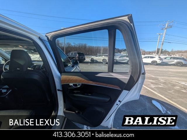 2024 Volvo XC90 B5 Plus