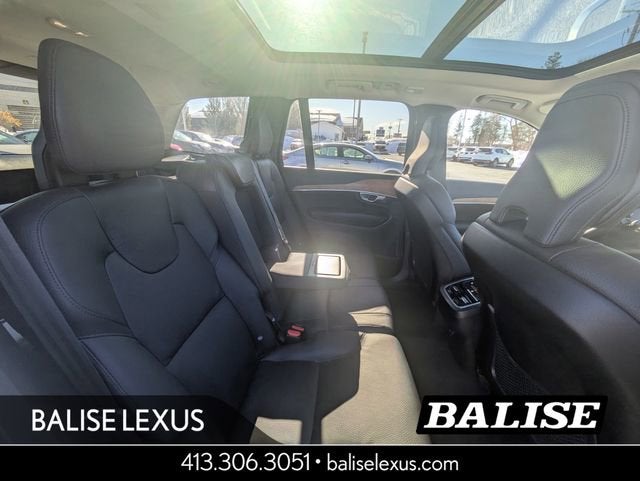2024 Volvo XC90 B5 Plus