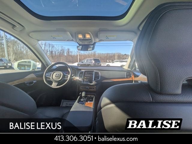 2024 Volvo XC90 B5 Plus