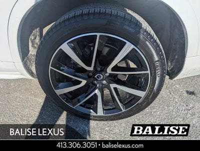 2024 Volvo XC90 B5 Plus